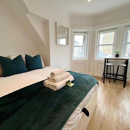 310, The Kove, West Hill Road Apartman Bournemouth Kültér fotó