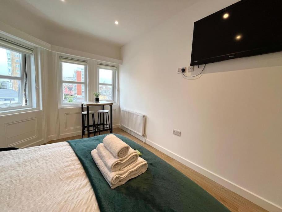 310, The Kove, West Hill Road Apartman Bournemouth Kültér fotó